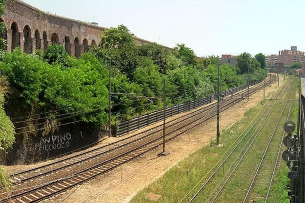 Two-Room Apt. Under The Aqueduct'S Arch In Pigneto روما المظهر الخارجي الصورة
